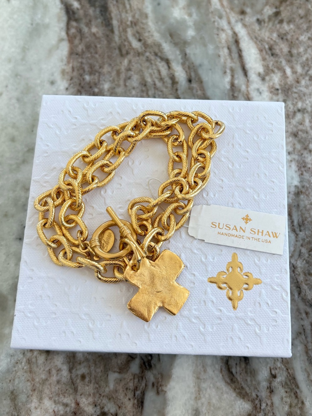 Susan Shaw NWT Cross Toggle Necklace 16 inch - Picture 4 of 5